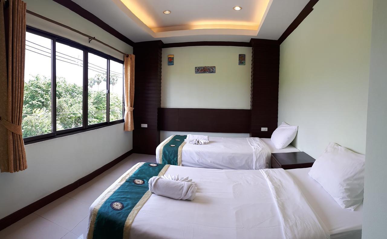 Daratalay - Jomtien Hotel Bang Lamung Exterior photo