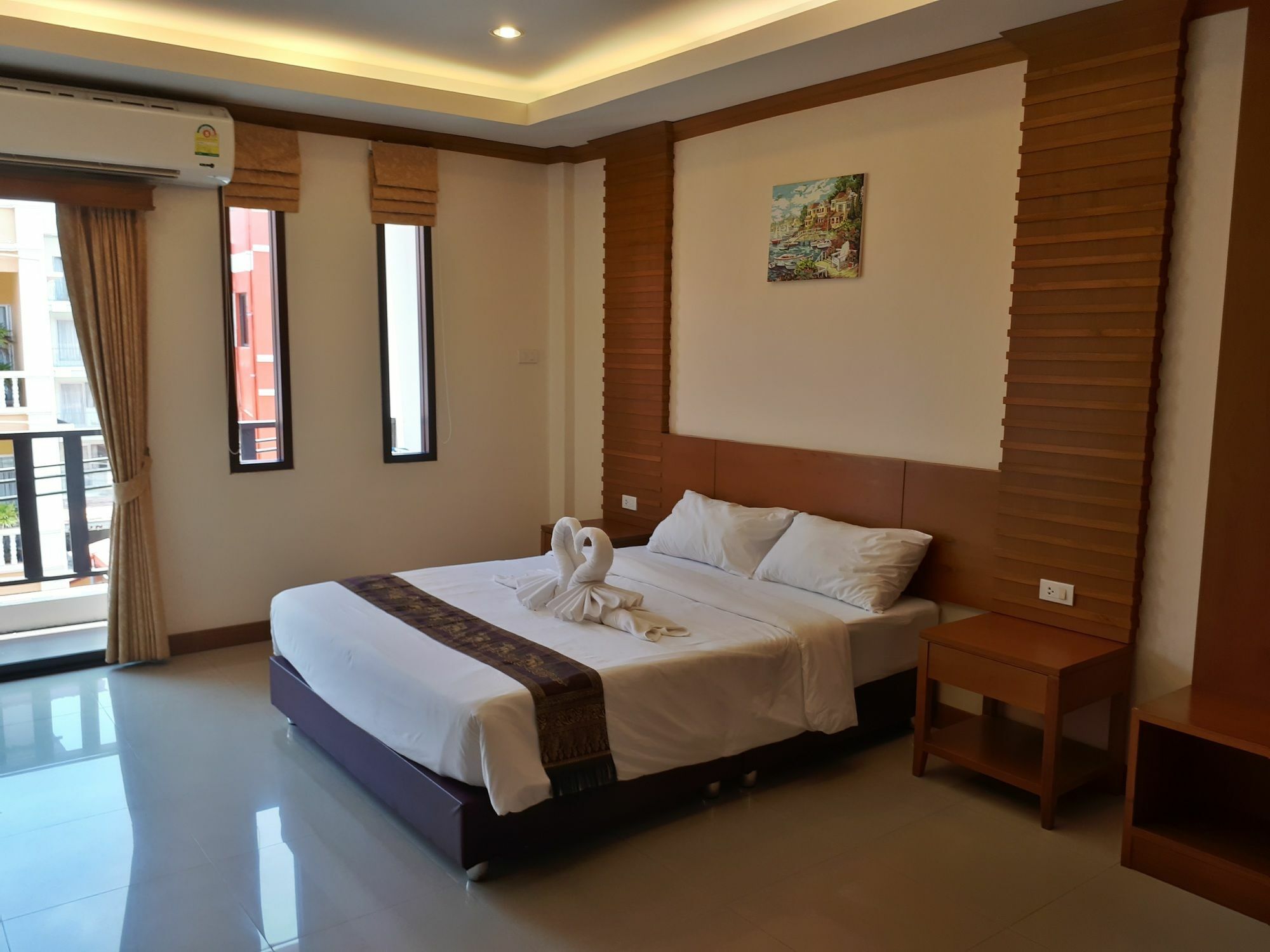 Daratalay - Jomtien Hotel Bang Lamung Exterior photo